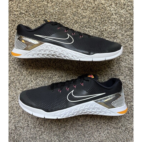 Nike Metcon 4 Black Metallic Silver Size 15 Men's - Picture 1 of 9